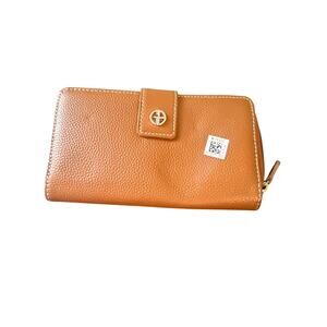 Giani Bernini Softy Leather All In One